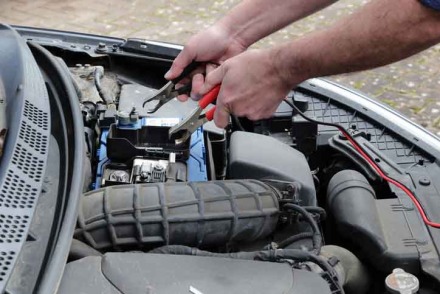 How To Know If A Car Battery Is Dead